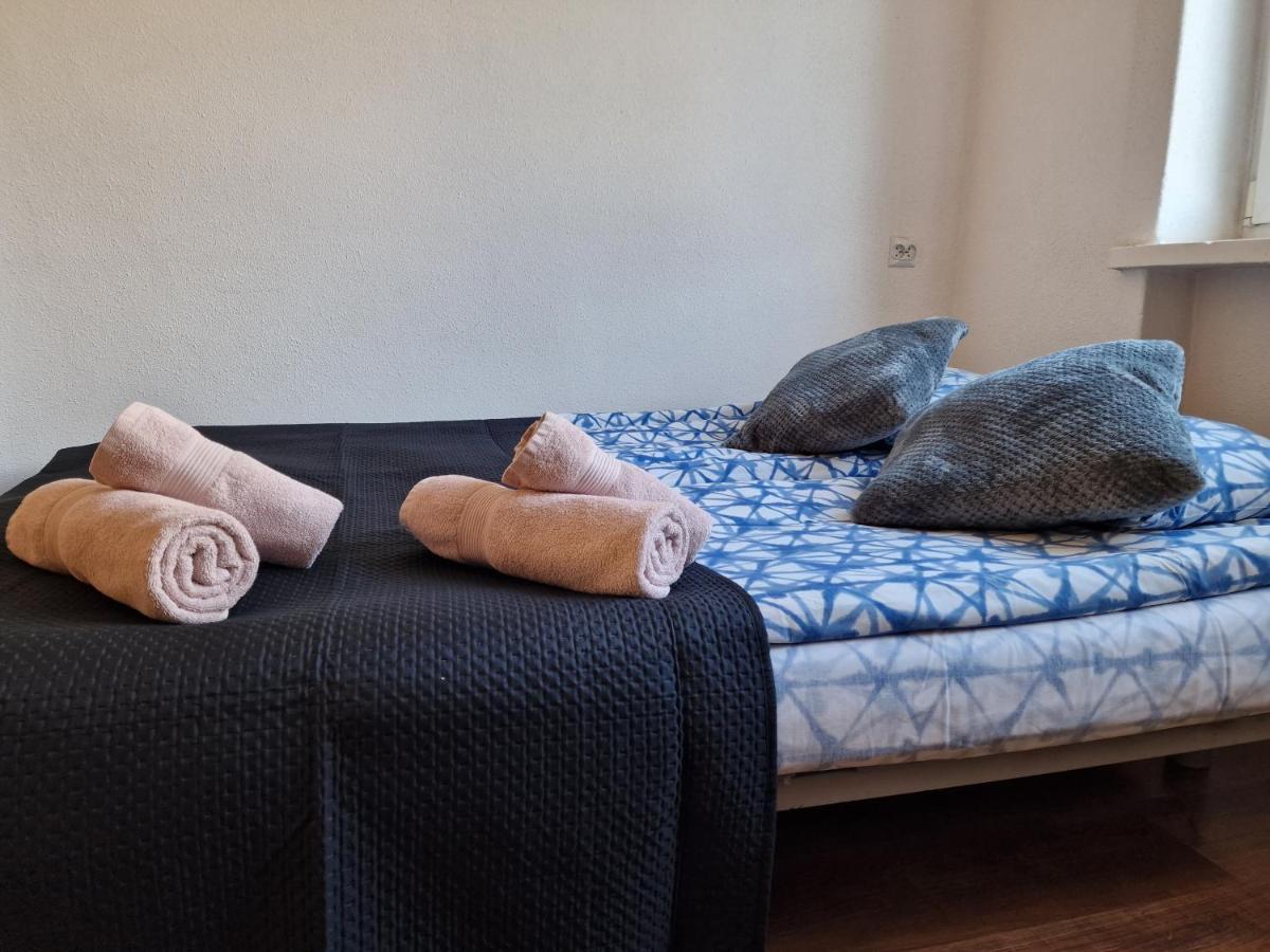 Leilighet R Mieszkanie Cale Albo Pokoj Bllisko Wszystko